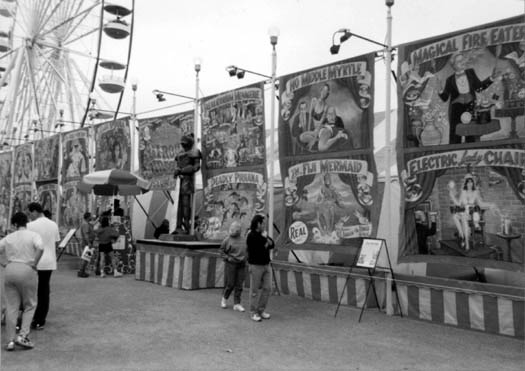 alt="Carnival Oddities and Illusions Provide Lessons for Skeptics" 