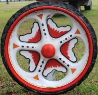 Sunburst Cast Iron Wagon Wheel Sunburst Cast Iron Wagon Wheel